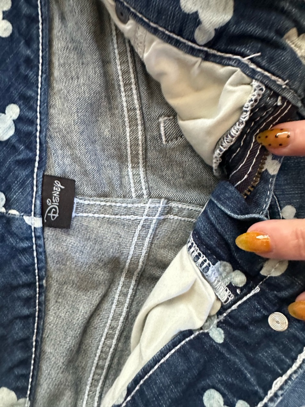 Torrid Disney Mickey Mouse denim shorts - Picture 2 of 4